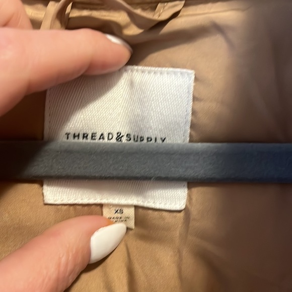 ✨SALE✨ THREAD & SUPPLY | Tan Puffer Long Jacket - Picture 4 of 9